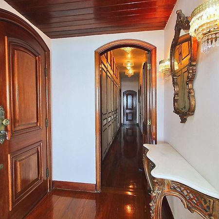 Enorme Sala e 3 quartos suite com vista frontal para o mar no posto 6 em Copacabana para ate 10 pessoas Rio de Janeiro Exterior foto