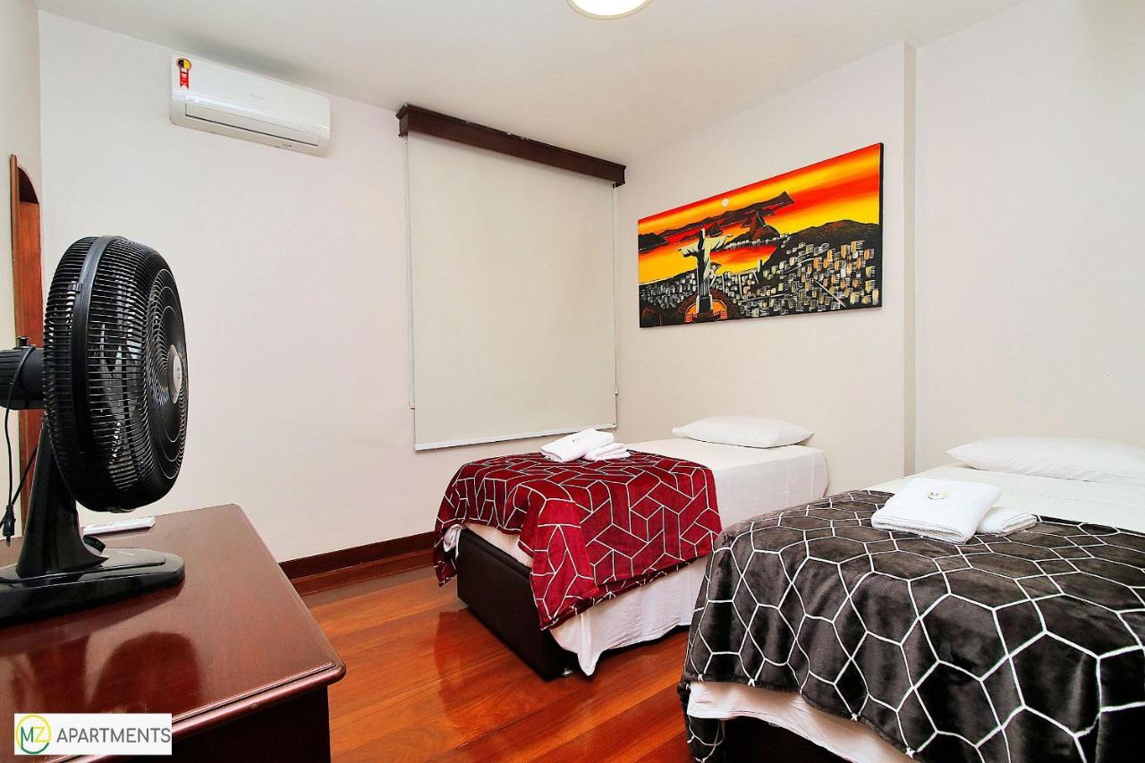 Enorme Sala e 3 quartos suite com vista frontal para o mar no posto 6 em Copacabana para ate 10 pessoas Rio de Janeiro Exterior foto