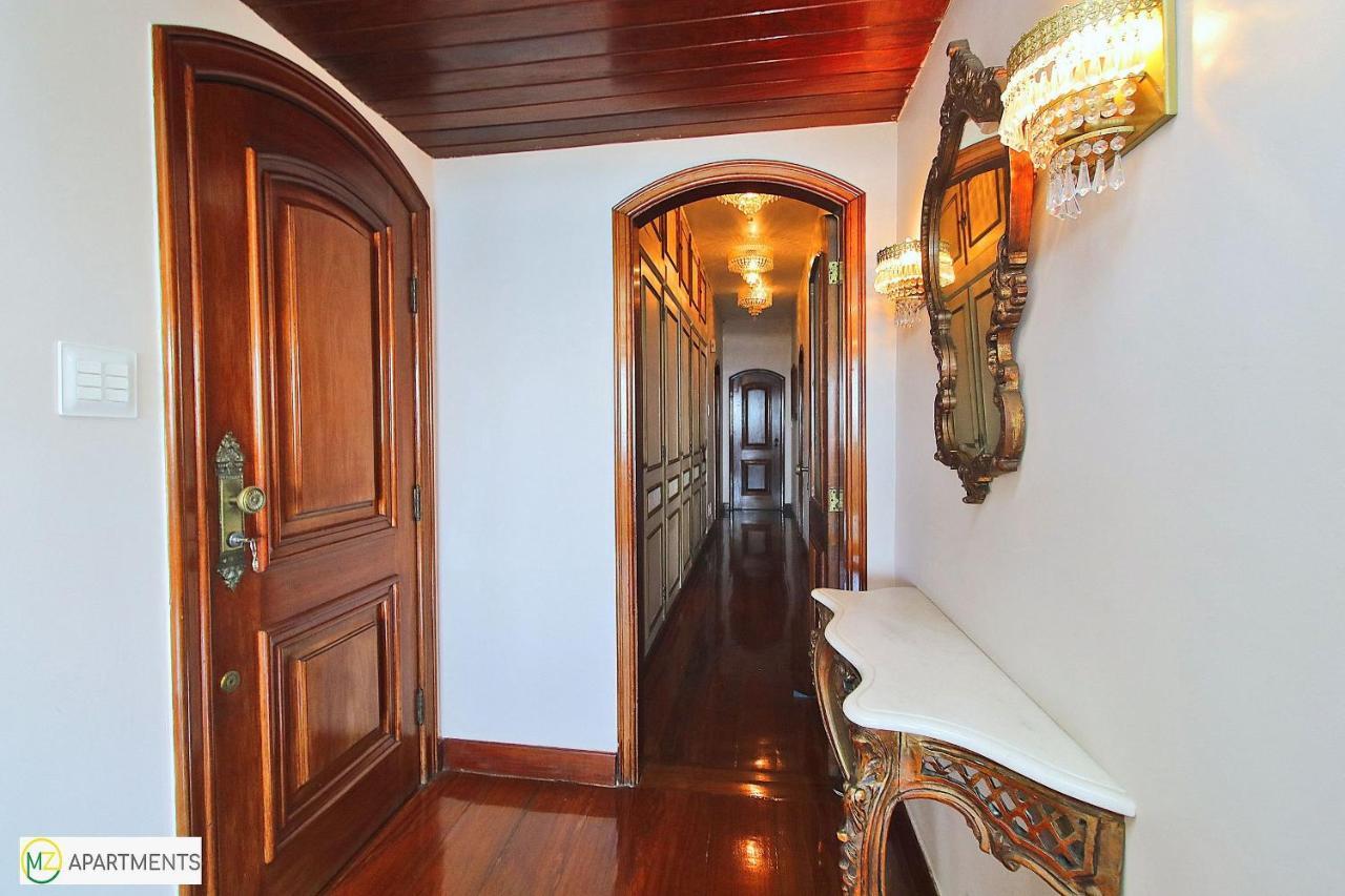 Enorme Sala e 3 quartos suite com vista frontal para o mar no posto 6 em Copacabana para ate 10 pessoas Rio de Janeiro Exterior foto