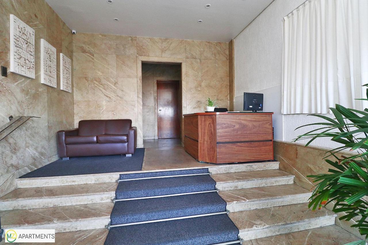 Enorme Sala e 3 quartos suite com vista frontal para o mar no posto 6 em Copacabana para ate 10 pessoas Rio de Janeiro Exterior foto