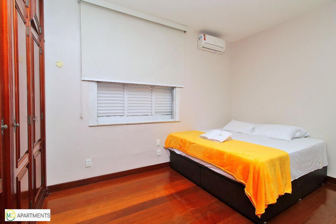 Enorme Sala e 3 quartos suite com vista frontal para o mar no posto 6 em Copacabana para ate 10 pessoas Rio de Janeiro Exterior foto